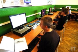 pocitac-internet-skola.jpg